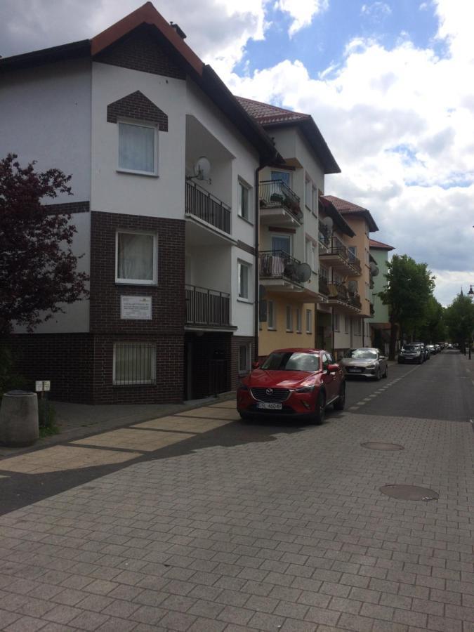 Apartament Przystan W Ustce - 120 M2 - 200 M Od Plazy Mickiewicza 2 우스트카 외부 사진