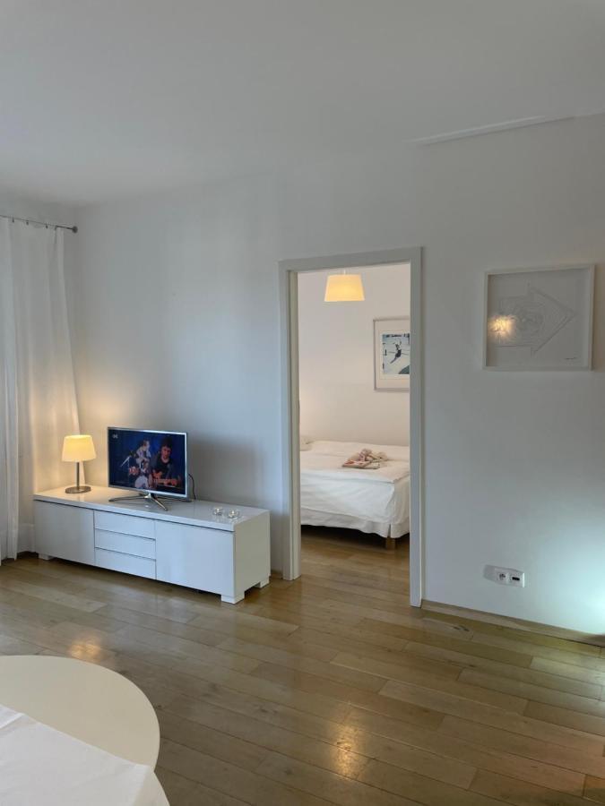 Apartament Przystan W Ustce - 120 M2 - 200 M Od Plazy Mickiewicza 2 우스트카 외부 사진