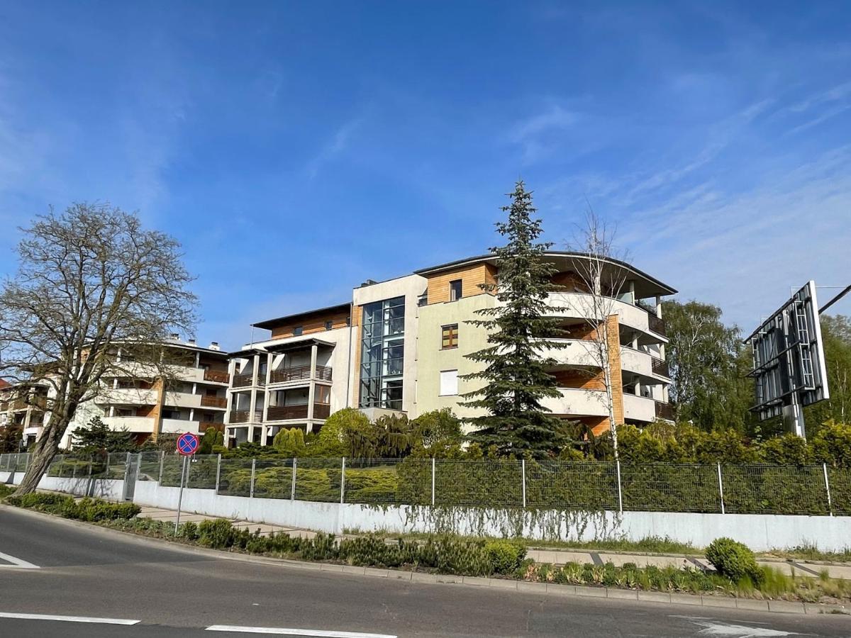 Apartament Przystan W Ustce - 120 M2 - 200 M Od Plazy Mickiewicza 2 우스트카 외부 사진