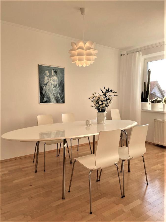 Apartament Przystan W Ustce - 120 M2 - 200 M Od Plazy Mickiewicza 2 우스트카 외부 사진