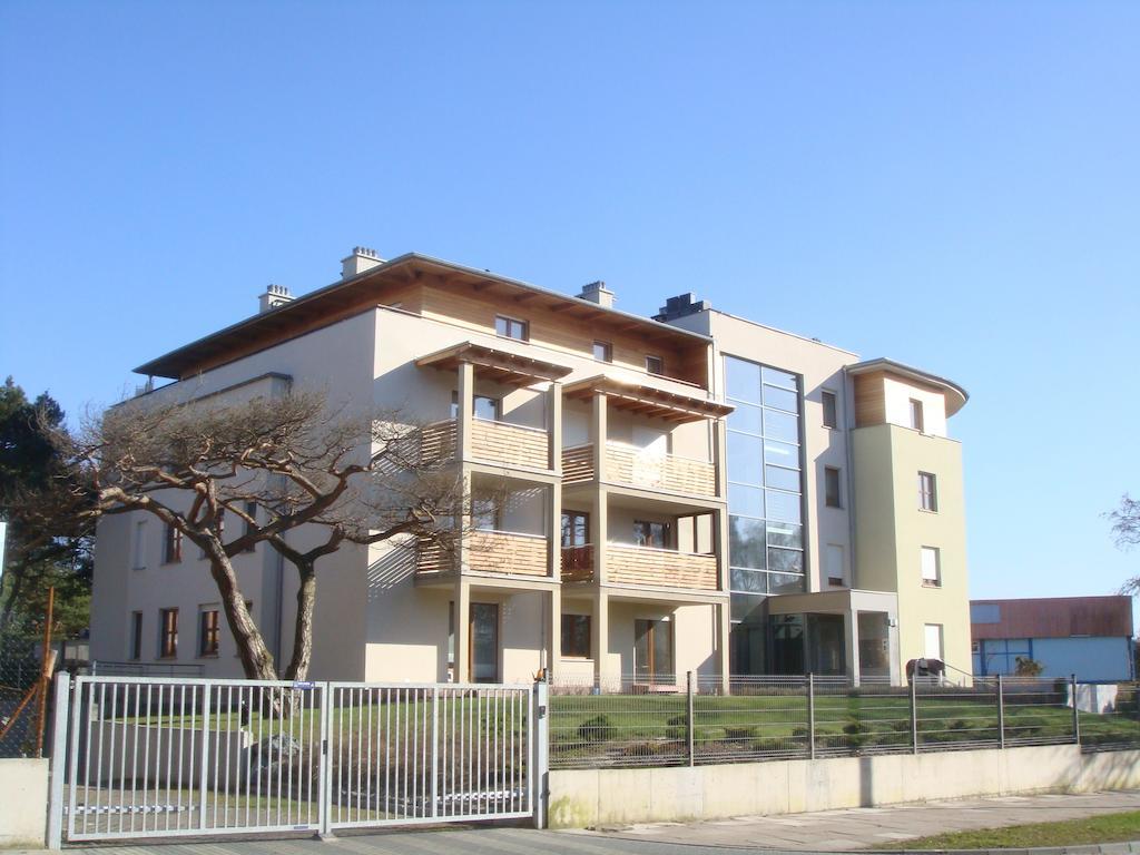 Apartament Przystan W Ustce - 120 M2 - 200 M Od Plazy Mickiewicza 2 우스트카 객실 사진